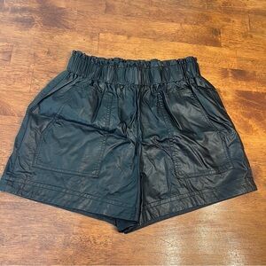 Glam Black High Waist Women's Shorts faux leather size medium